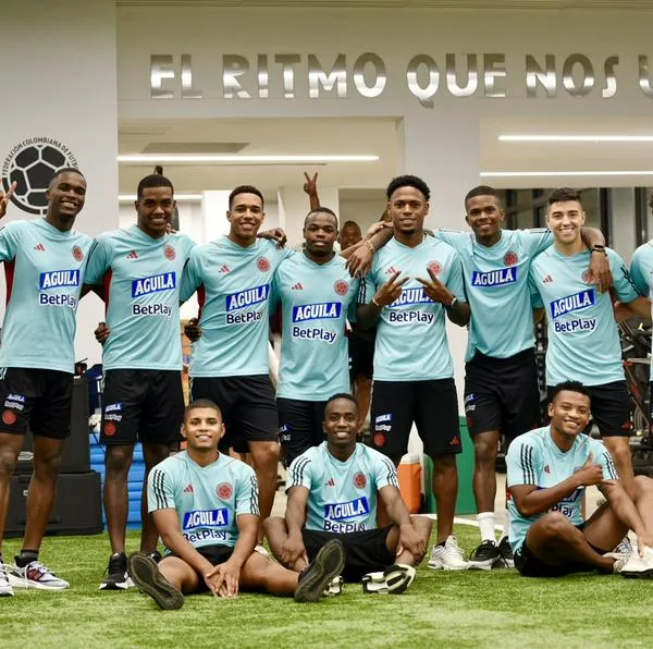 Jugadores de la Selección Colombia Sub-23 recibieron Play Station 5 para el Preolímpico.