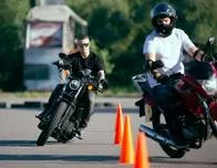 Conozca cómo aplicar a estos cursos gratuitos para motociclistas en Bogotá