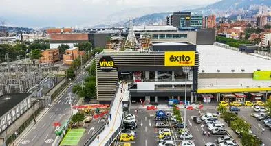 Revelan detalles del negocio de Grupo Calleja por el Grupo Éxito, Carulla, Surtimax y más almacenes en Colombia. Acá, todo lo que debe saber.