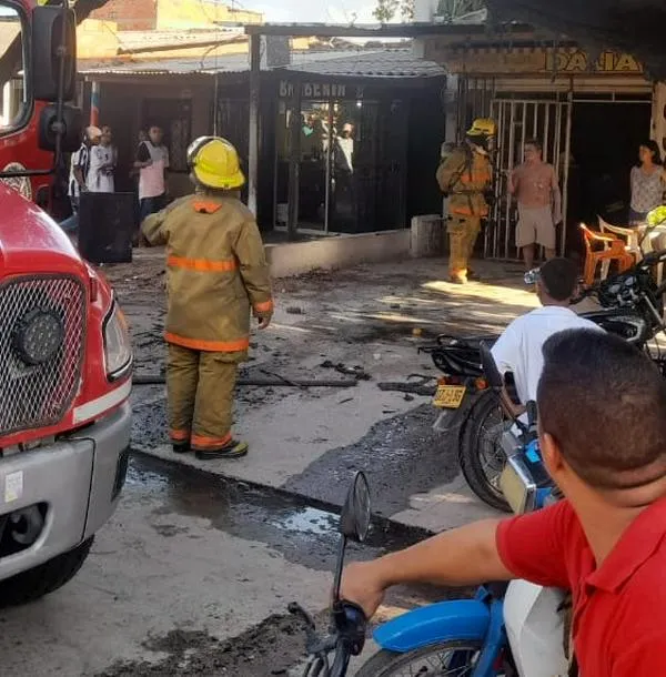 Venta clandestina de gasolina causó incendio en vivienda de Valledupar