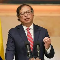 Gustavo Petro, luego de las declaraciones de los ministros de Salud y Hacienda por una reforma tributaria, dio un regaño a todo su gabinete
