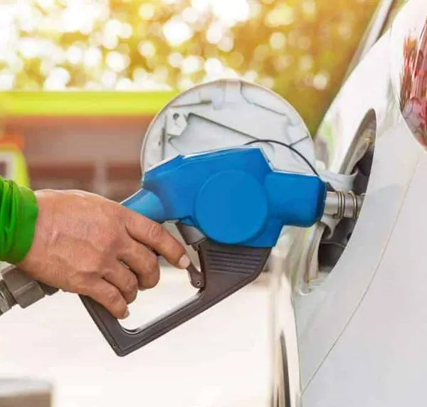 Precio de la gasolina corriente en Colombia seguiría subiendo y aclaran de qué depende. El ACPM sí tendrá fuerte incremento.