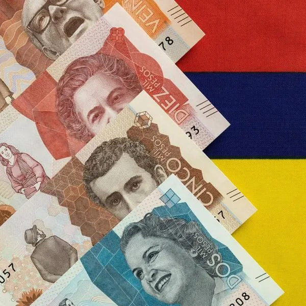 Banco Pichincha (Pibank) vs. Ban100: qué oferta de cuentas de ahorros sin 4x1.000 este año en Colombia.