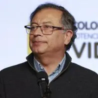 Respuesta de Gustavo Petro a quienes lo acusan de acabar el sistema de salud diciendo 