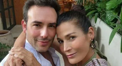 Sebastián Martínez y Kathy Sáenz mostraron los orgullosos que están de su hijo Amador por su triunfo.