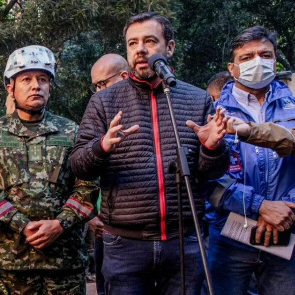 Carlos Fernando Galán dijo que no ha hablado con Gustavo Petro sobre ola de incendios en Bogotá.