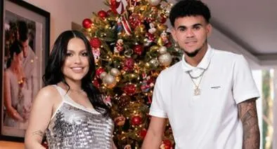 Número mágico de Luis Díaz y su familia por nacimiento de su hija; esposa lo reveló