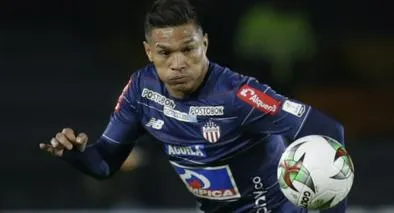 El delantero Teófilo Gutiérrez agitó las redes con un mensaje que terminó ilusionando a los hinchas del Junior con un posible regreso.