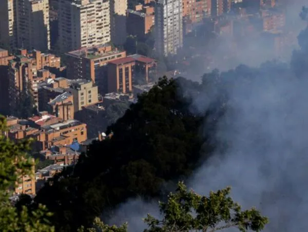 Incendios en Bogotá: cierran 40 parques: Monserrate y Pico de Águila en la lista