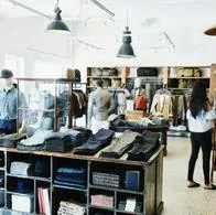 Empresa Fabricato frenó sus operaciones en Colombia porque vive una crisis financiara que la tiene al borde de la quiebra. No producirá más jeans. 