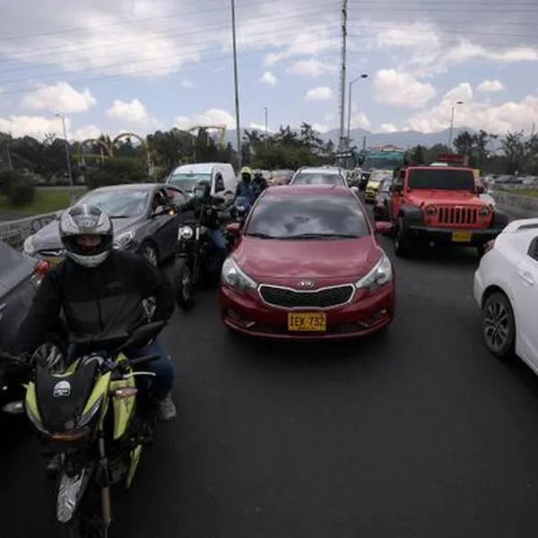 Transmilenio hoy empezó normal y así está movilidad con pico y placa en Bogotá