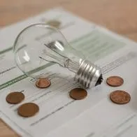 El recibo de la luz en Colombia no subirá de precio, según informó el Gobierno Nacional, que también le puso fecha límite a un posible aumento. 