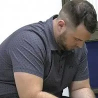 A John Poulos, durante su captura por el caso de Valentina Treespalacios, le habrían visto una herida en la oreja, aseguró una testigo