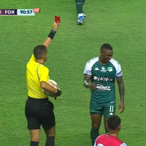 Por qué expulsaron a Fabián Castillo del Deportivo Cali ante Fortaleza: video y qué pasó