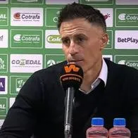 DT de Santa Fe contó por qué no ha metido a los jugadores extranjeros; ¿hay problema?
