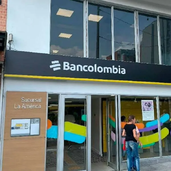 Bancolombia con tarjetas crédito y tasas que bajan en unos 6 meses