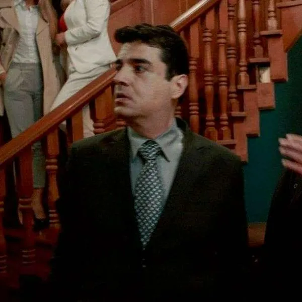 Foto de escena de 'La ley del corazón', en nota de que actor Carlos Congote, de RCN y Caracol, fue visto en pelea en panadería de Bogotá (video)