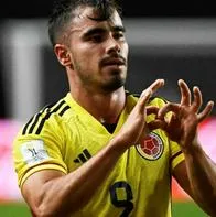 Tomás Ángel por fin encontró equipo: así presentaron lo presentaron en el exterior