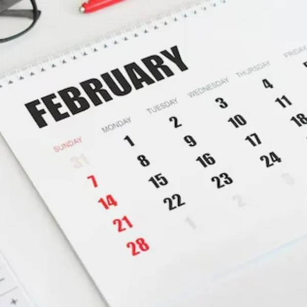 Por qué razón febrero es el único mes del año que tiene 28 o 29 días