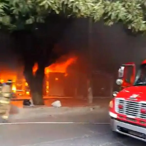 Fuerte incendio en Barranquilla dejó sin vida a 2 personas; un menor está entre las víctimas