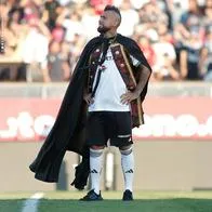 Así fue la presentación de Arturo Vidal como nuevo jugador de Colo Colo.