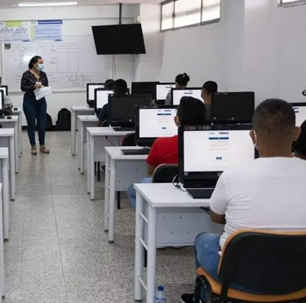 ¿Cómo puedo estudiar gratis en Colombia? Requisitos y universidades habilitadas