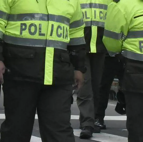 Cárcel para 3 policías que habrían consumido estupefacientes durante el servicio