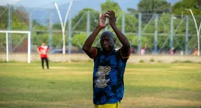 El 'Tino' Asprilla jugó amistoso en Cesar y apuntó contra directivos del FPC