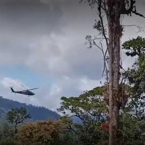 Accidente de helicóptero del Ejército en Chocó: video muestra el lugar de la caída