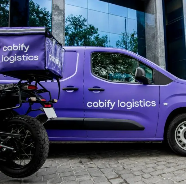 Cabify incorporará los servicios de buses, vans y carros eléctricos en 2024. La idea de la compañía es ofrecer también un crédito de viaje a sus usuarios. 