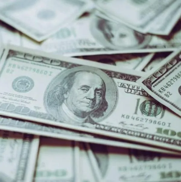 Dólar hoy: TRM metió freno en Colombia y precio se aleja de $3.950 y $4.000
