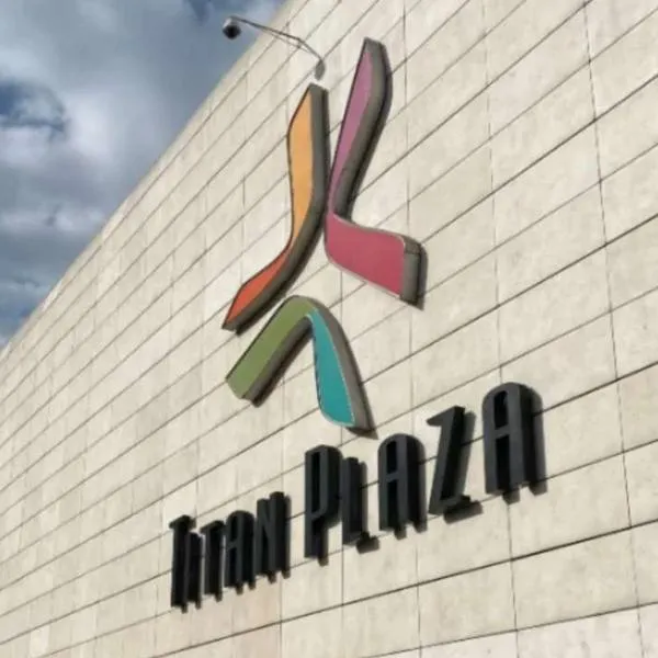 Foto de Titán Plaza, en nota de centros comerciales con mejor comida en Bogotá, según estudio; cómo les fue a ese sitio y más