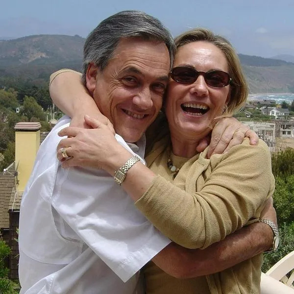El fallecido expresidente chileno Sebastián Piñera y su esposa, Cecilia Morel.