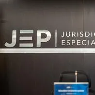 Ex Farc se quejaron de decisiones de la JEP y el tribunal le constestó.