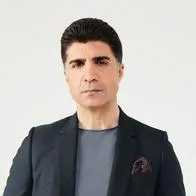Actor que hace de Faruk en 'Süreyya', de Caracol, en nota sobre quién es el de la vida real