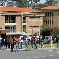 Hombre que lleva 40 años estudiando en la Universidad de Antioquia no lleva ese tiempo, ya es egresado.