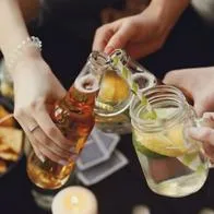 Parranda, trago y diversión, en lo que más gastaron los colombianos durante 2023. El ocio, la educación y las bebidas alcohólicas aumentó considerablemente