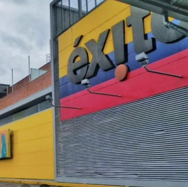 Éxito Calle 80 estuvo cerrado según clientes y esta es la respuesta de la cadena