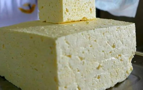 Aumentan los casos de intoxicados por el consumo de queso canteño en Antioquia