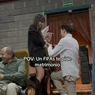 Captura de pantalla de Tiktok por pedida de mano de colombianos que se hizo viral en Tiktok.