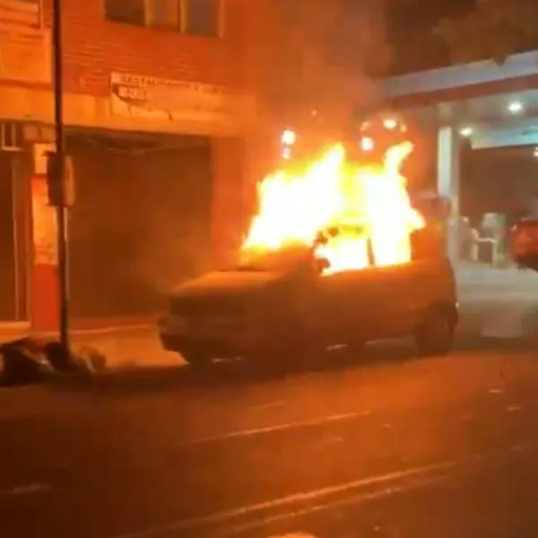 Atentados sicariales y quema de carros en Tuluá: ordenan toque de queda por acciones criminales relacionadas con captura de cabecilla de ‘La inmaculada’.