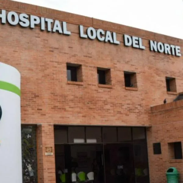 Bebé de 19 meses murió ahogado tras caer a balde con agua, pese a reanimación no sobrevivió