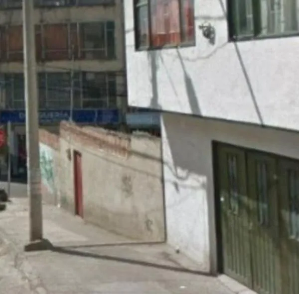 Mujer fue asesinada por su pareja en Bogotá mientras dormía en su casa, en la que estaba junto a sus dos hijas, de 4 y 8 años. El hombre la atacó con arma.