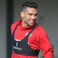 Rayo Vallecano presentó a su nuevo técnico: es menor que Falcao y un hombre de la casa