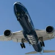Definen las medidas que deben cumplir las aerolíneas para evitar subida de precios en emergencias