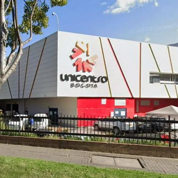 Foto de Unicentro, en nota sobre precios de venta en centros comerciales de Bogotá: cómo le fue a ese sitio, Titán y más