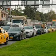 En Colombia existe una multa de tránsito  cuyo castigo es la cancelación de por vida de la licencia de conducción y un comparendo por 60 millones de pesos.