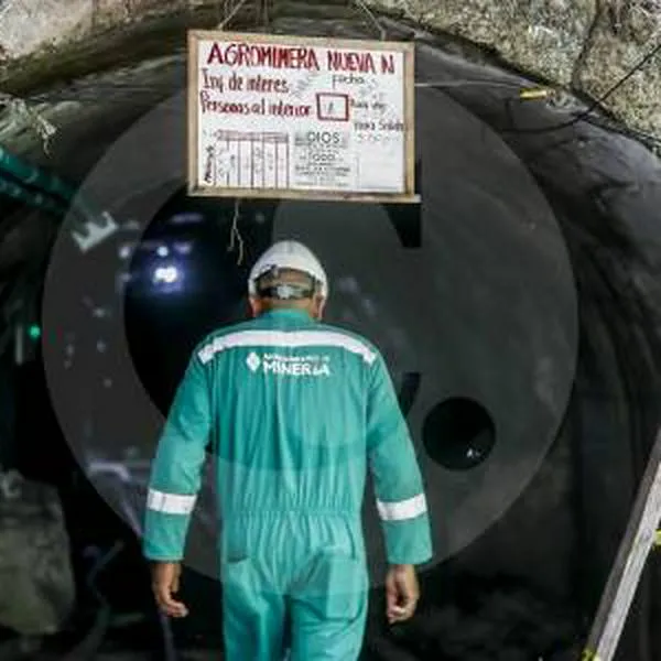 Dos mineros resultaron con graves quemaduras tras explosión en una mina de carbón en Santander: así los rescataron