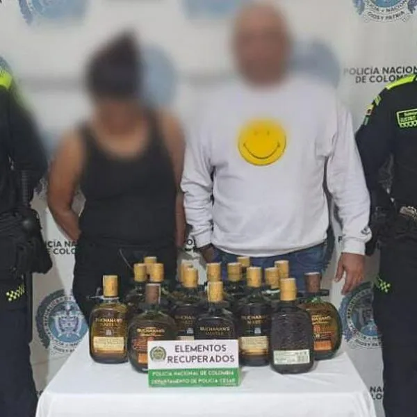 Capturan a pareja venezolana por robar 16 botellas de whisky en almacén de Valledupar