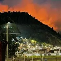 Cerros de Cucunubá, Cundinamarca, durante incendio forestal del 20 de febrero de 2024.